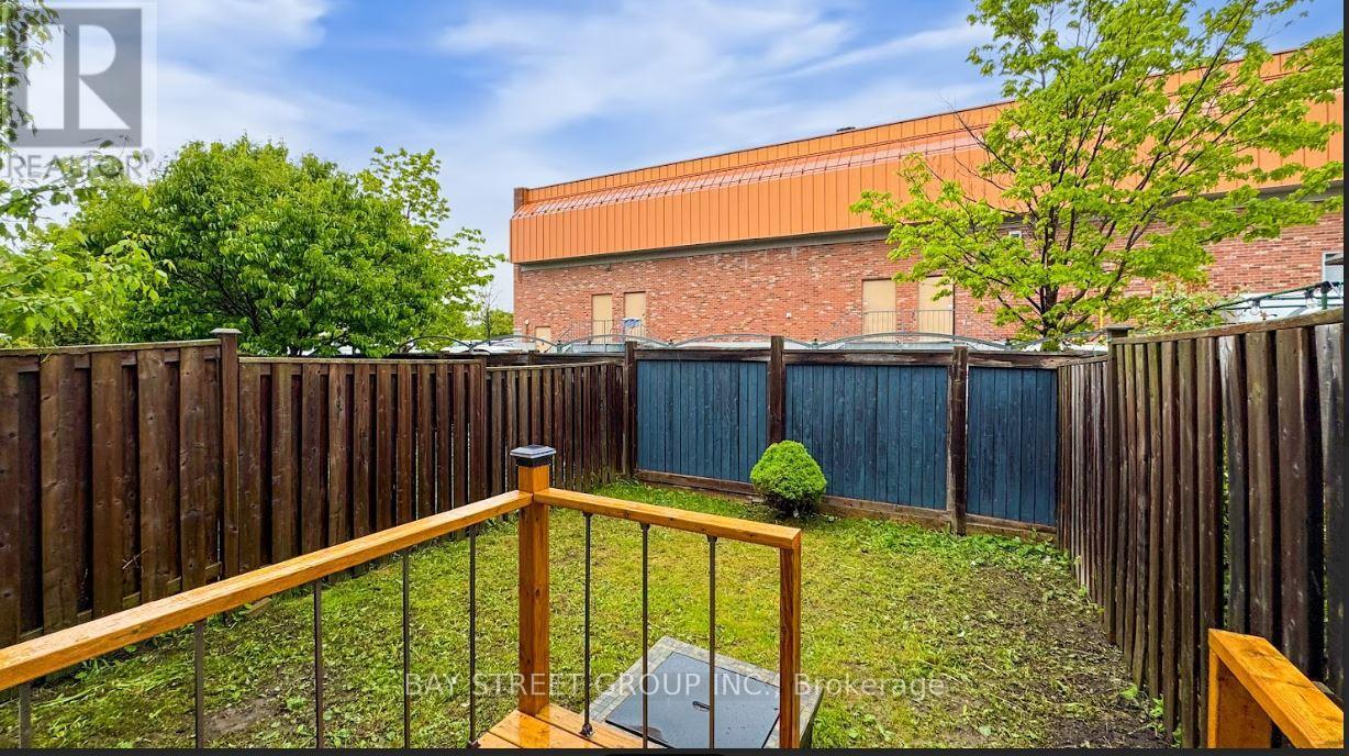 151 Amulet Crescent, Richmond Hill, Ontario  L4S 2T5 - Photo 25 - N12471261