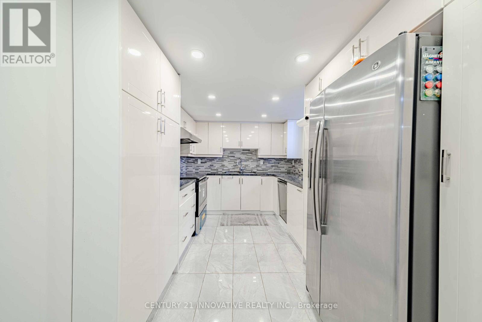 511 - 5 Weldrick Road W, Richmond Hill (North Richvale), Ontario  L4C 8S9 - Photo 21 - N12471272