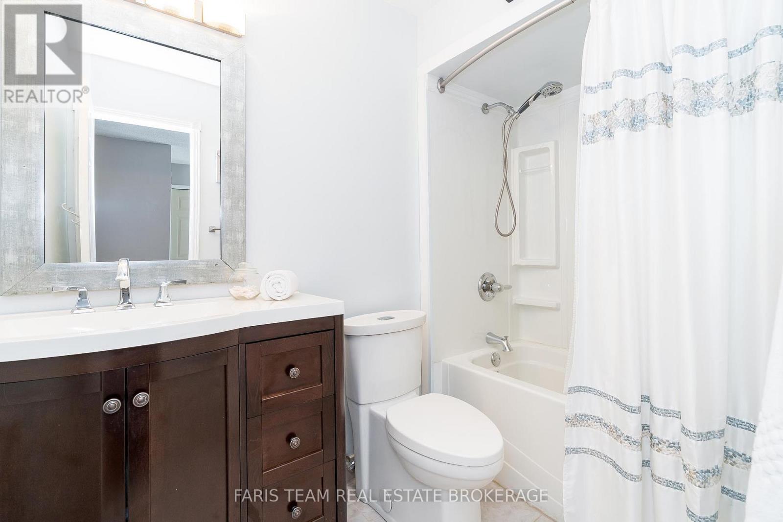 963 Linden Street, Innisfil, Ontario  L9S 1W6 - Photo 21 - N12471301
