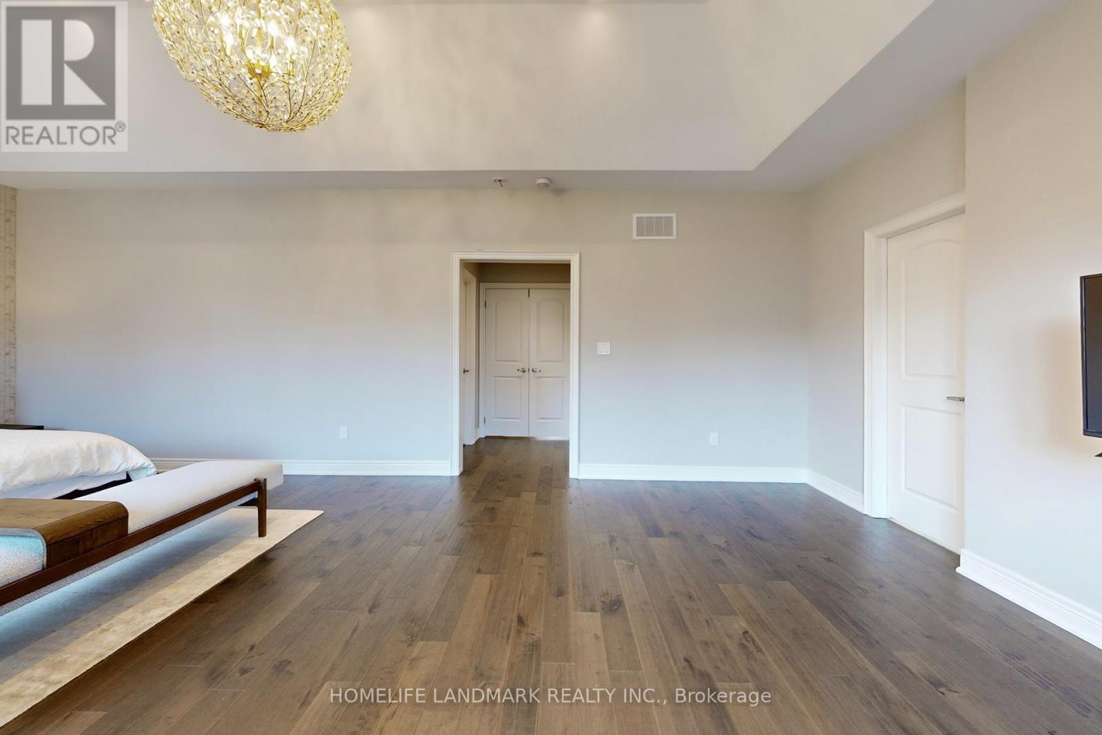213 Farrell Road, Vaughan, Ontario  L6A 4W6 - Photo 26 - N12471312