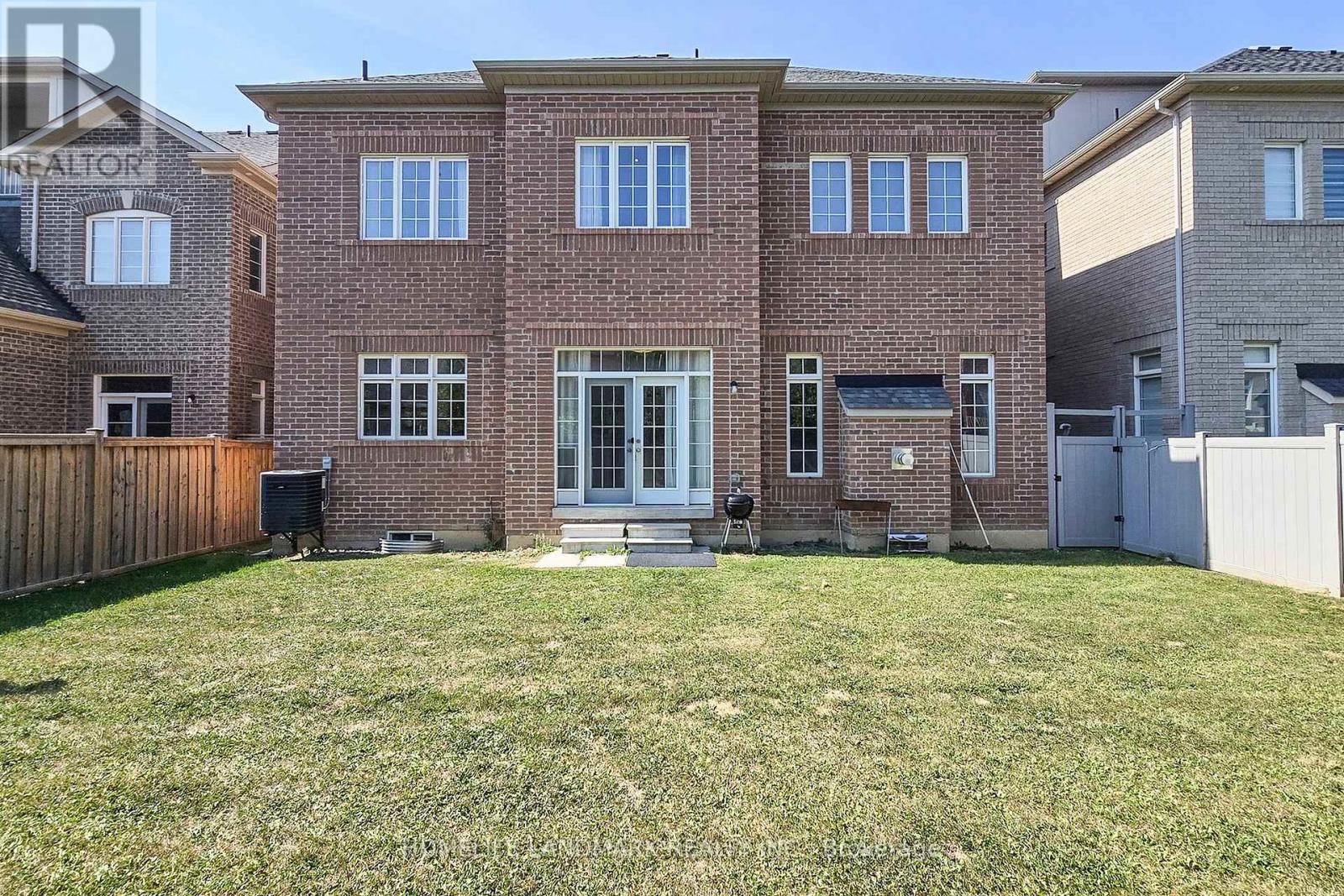 213 Farrell Road, Vaughan, Ontario  L6A 4W6 - Photo 49 - N12471312