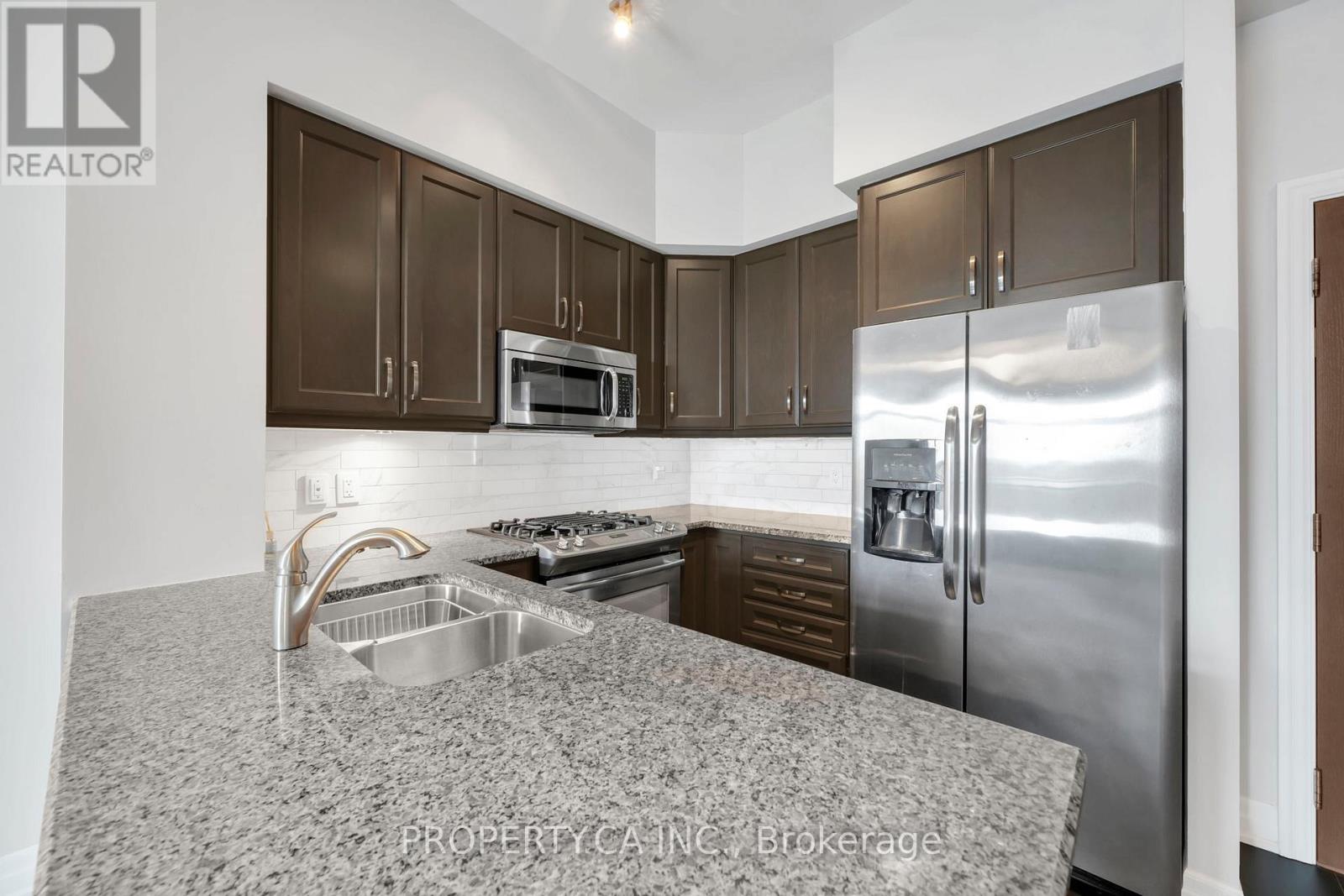 518 - 111 Civic Square Gate, Aurora, Ontario  L4G 0S6 - Photo 16 - N12471331
