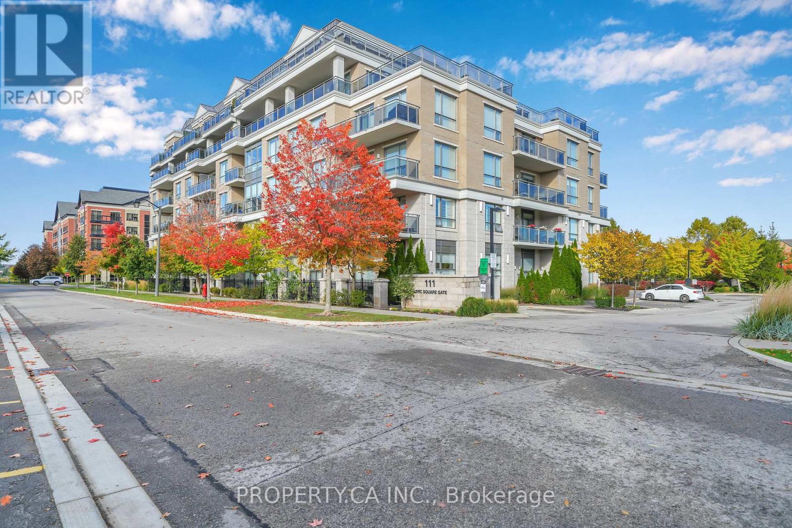 518 - 111 Civic Square Gate, Aurora, Ontario  L4G 0S6 - Photo 2 - N12471331