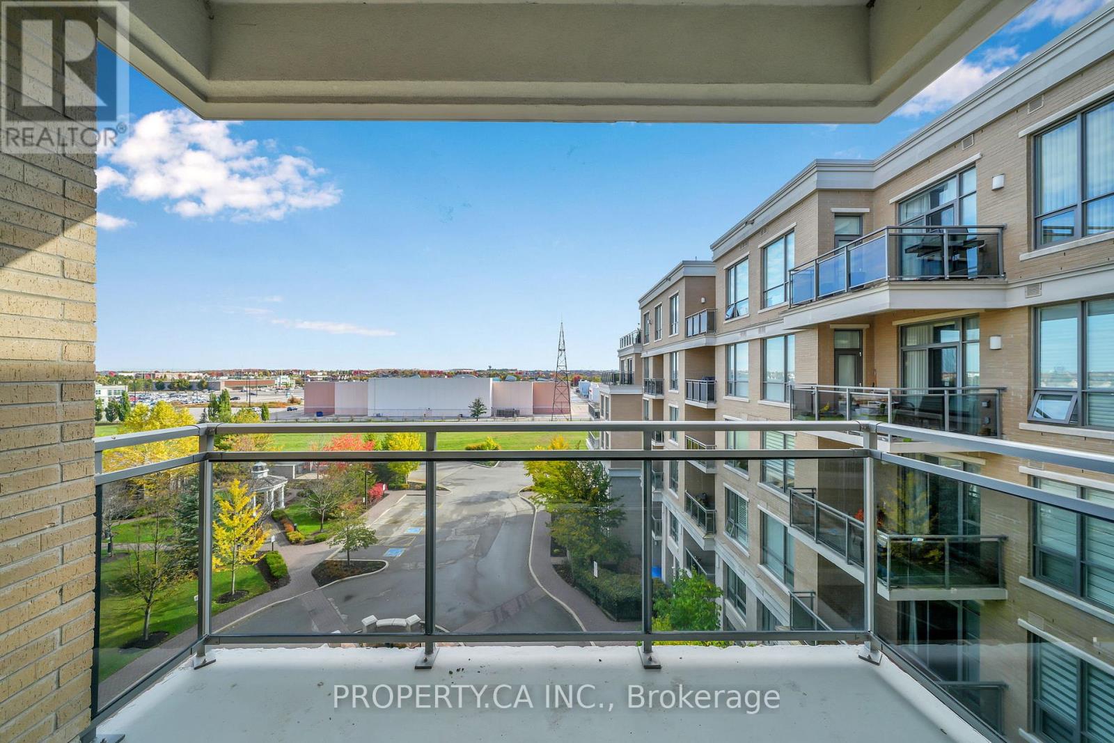 518 - 111 Civic Square Gate, Aurora, Ontario  L4G 0S6 - Photo 26 - N12471331