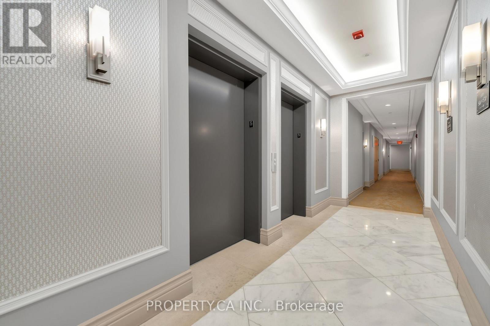 518 - 111 Civic Square Gate, Aurora, Ontario  L4G 0S6 - Photo 8 - N12471331