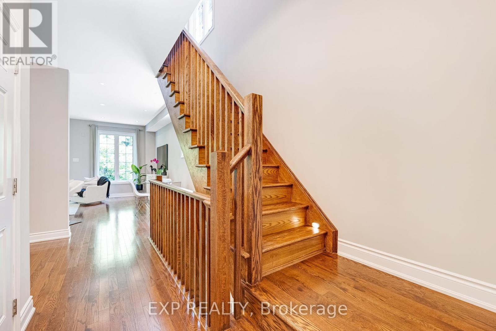 776 Harry Syratt Avenue, Newmarket, Ontario  L3X 0A3 - Photo 25 - N12471333