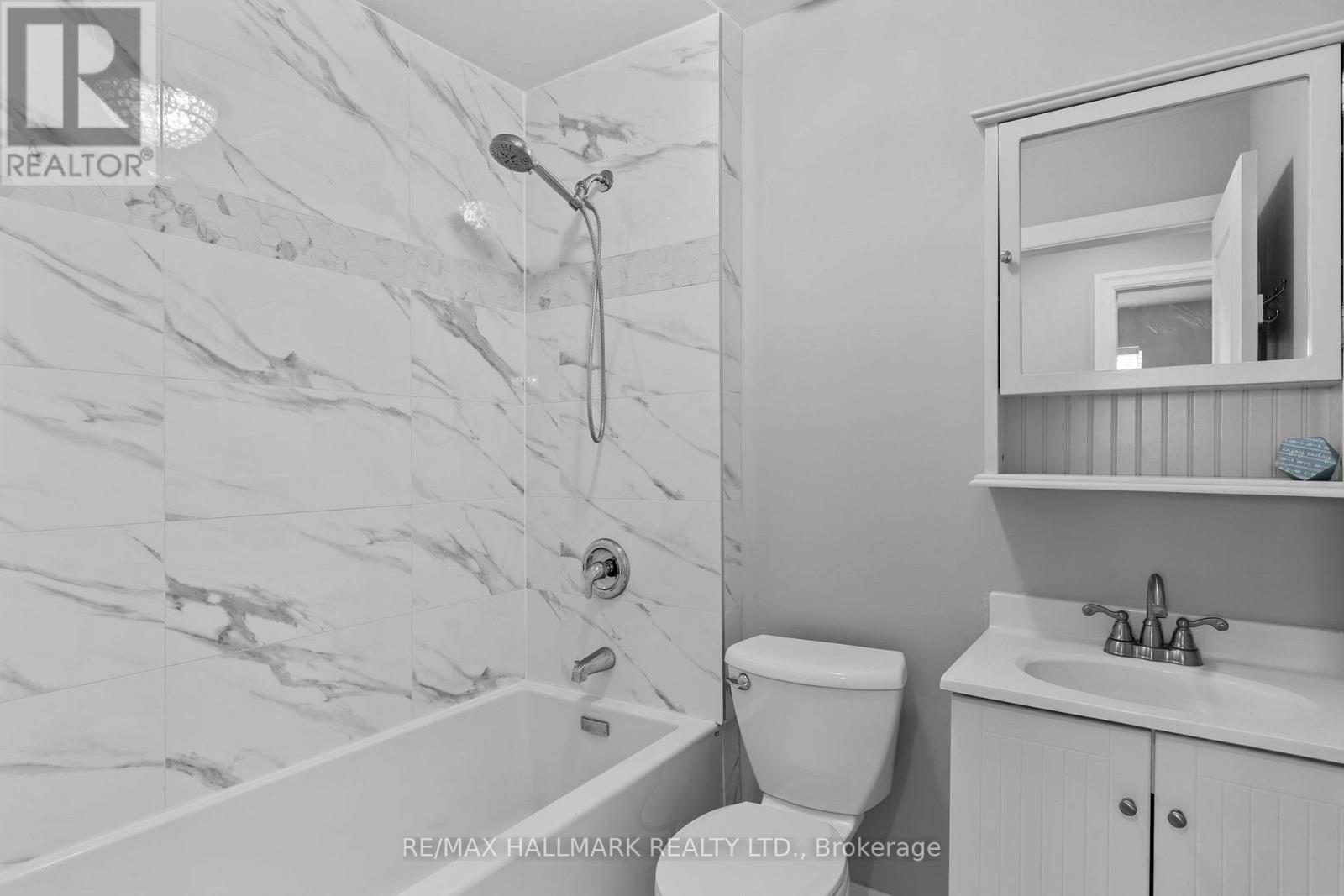 13 Pinetree Court, Ramara, Ontario  L0K 1B0 - Photo 21 - S12471194