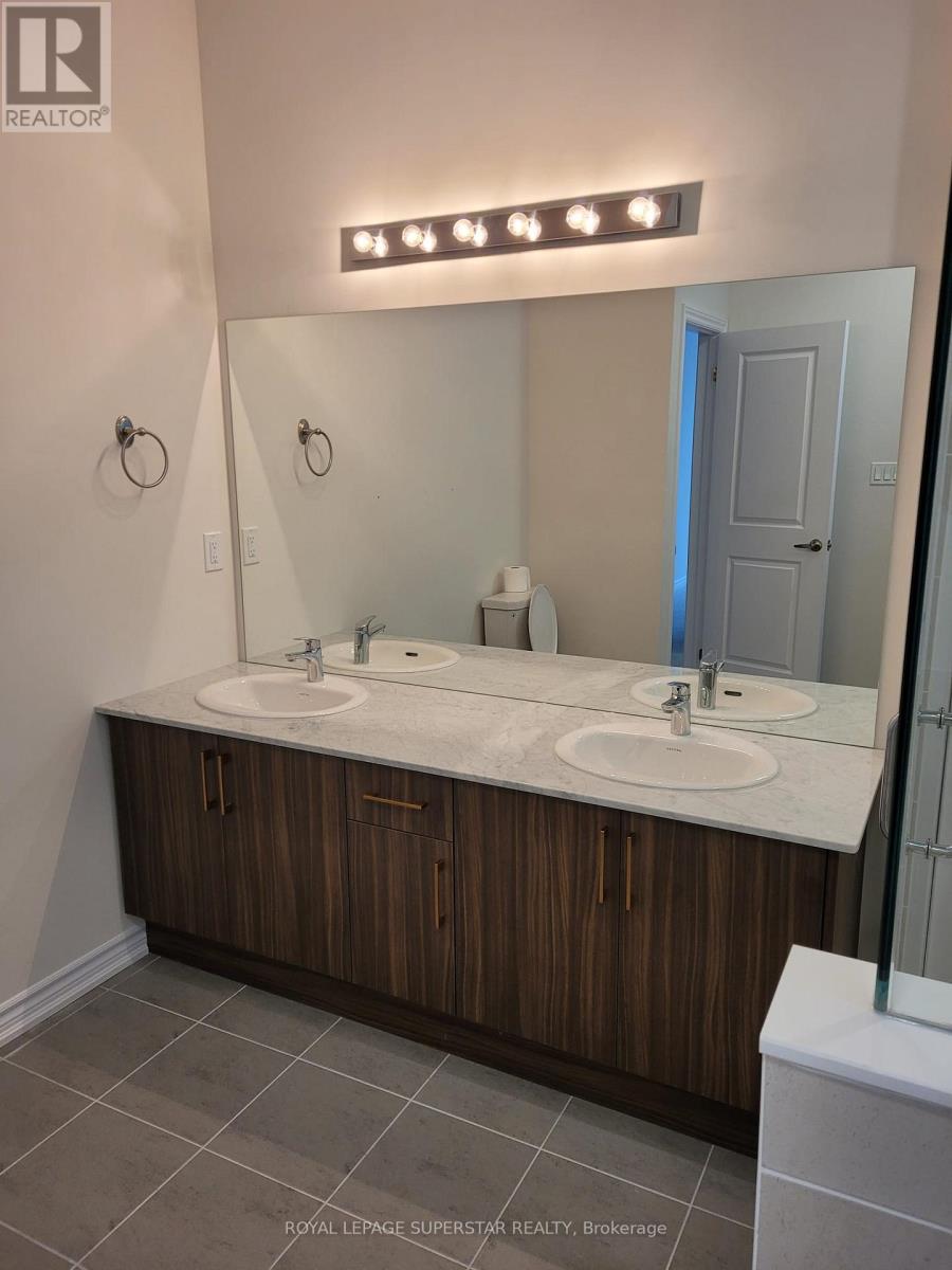 133 Berkely Street, Wasaga Beach, Ontario  L9Z 0K5 - Photo 10 - S12471201