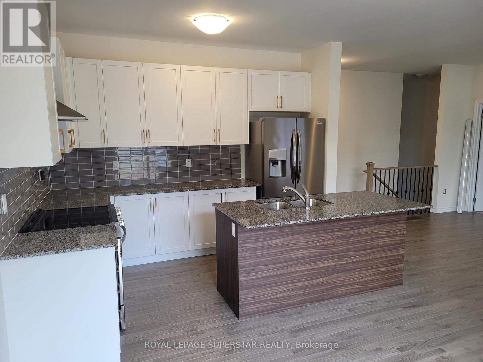 133 Berkely Street, Wasaga Beach, Ontario  L9Z 0K5 - Photo 27 - S12471201