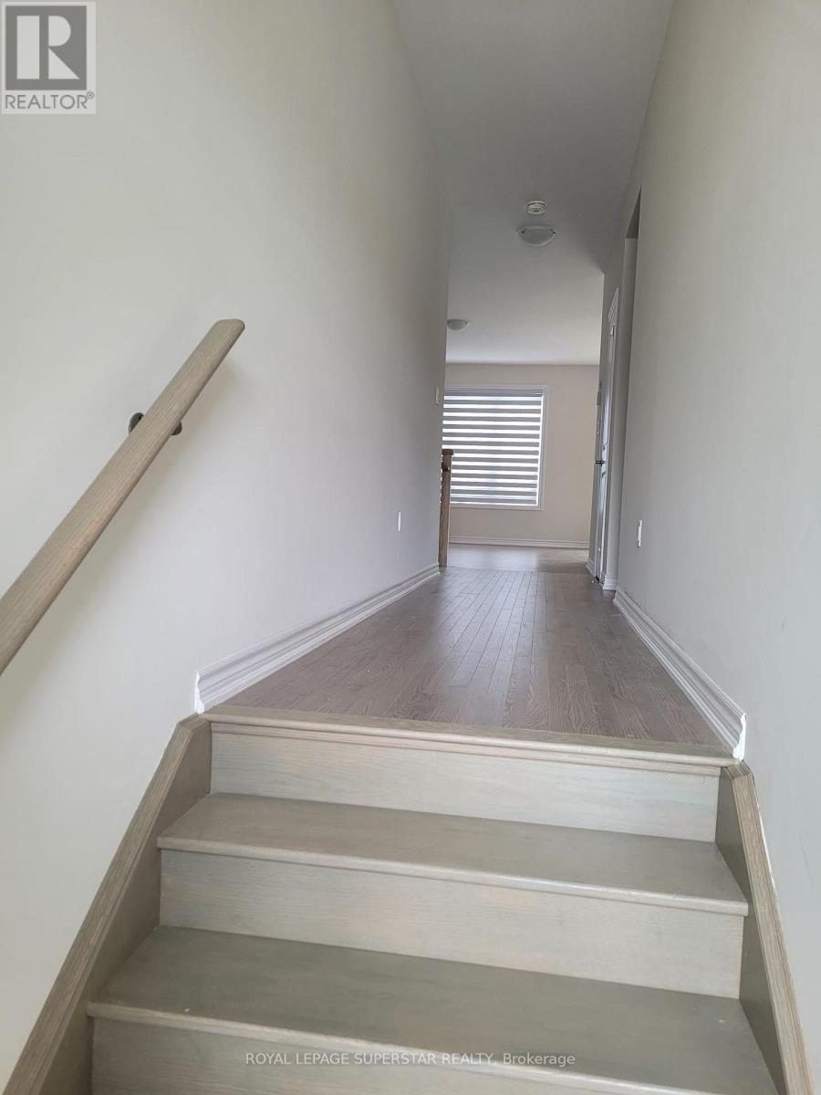 133 Berkely Street, Wasaga Beach, Ontario  L9Z 0K5 - Photo 32 - S12471201