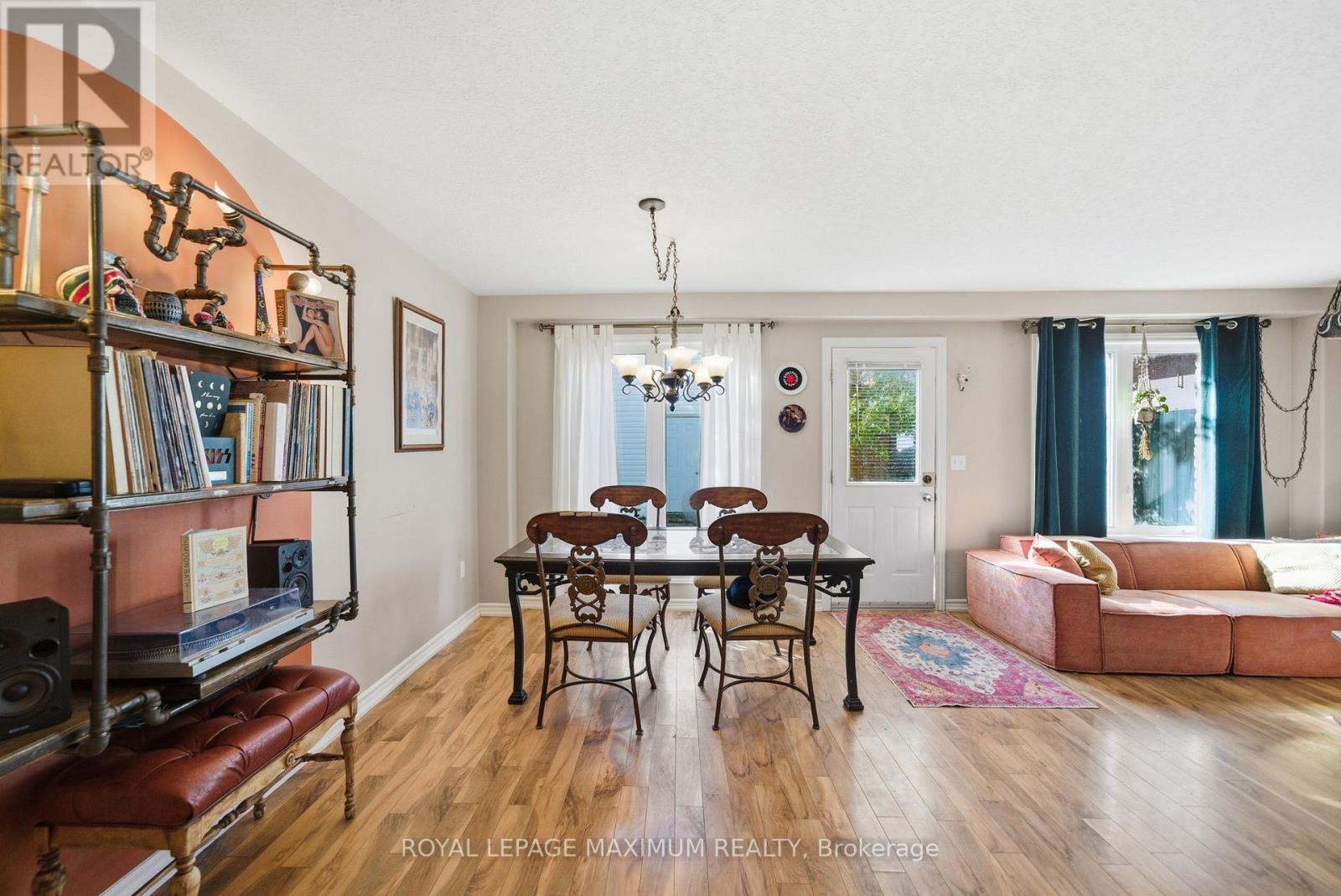 12a Marsellus Drive, Barrie, Ontario  L4N 0Y4 - Photo 13 - S12471235