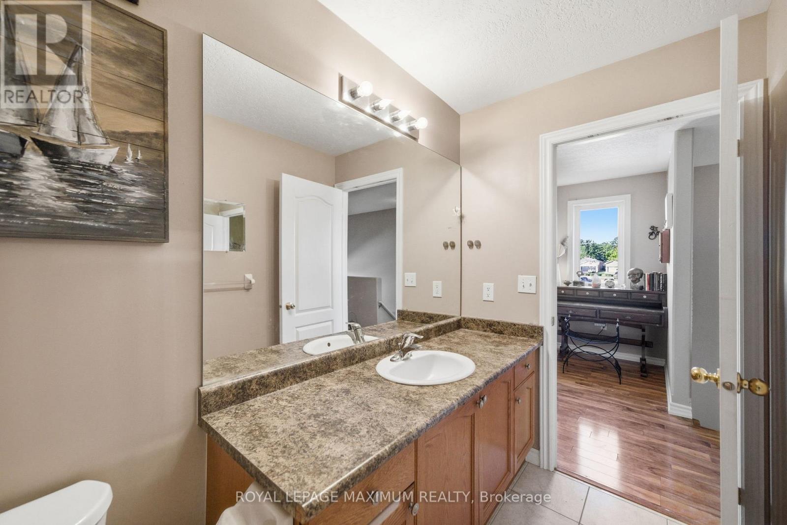 12a Marsellus Drive, Barrie, Ontario  L4N 0Y4 - Photo 28 - S12471235