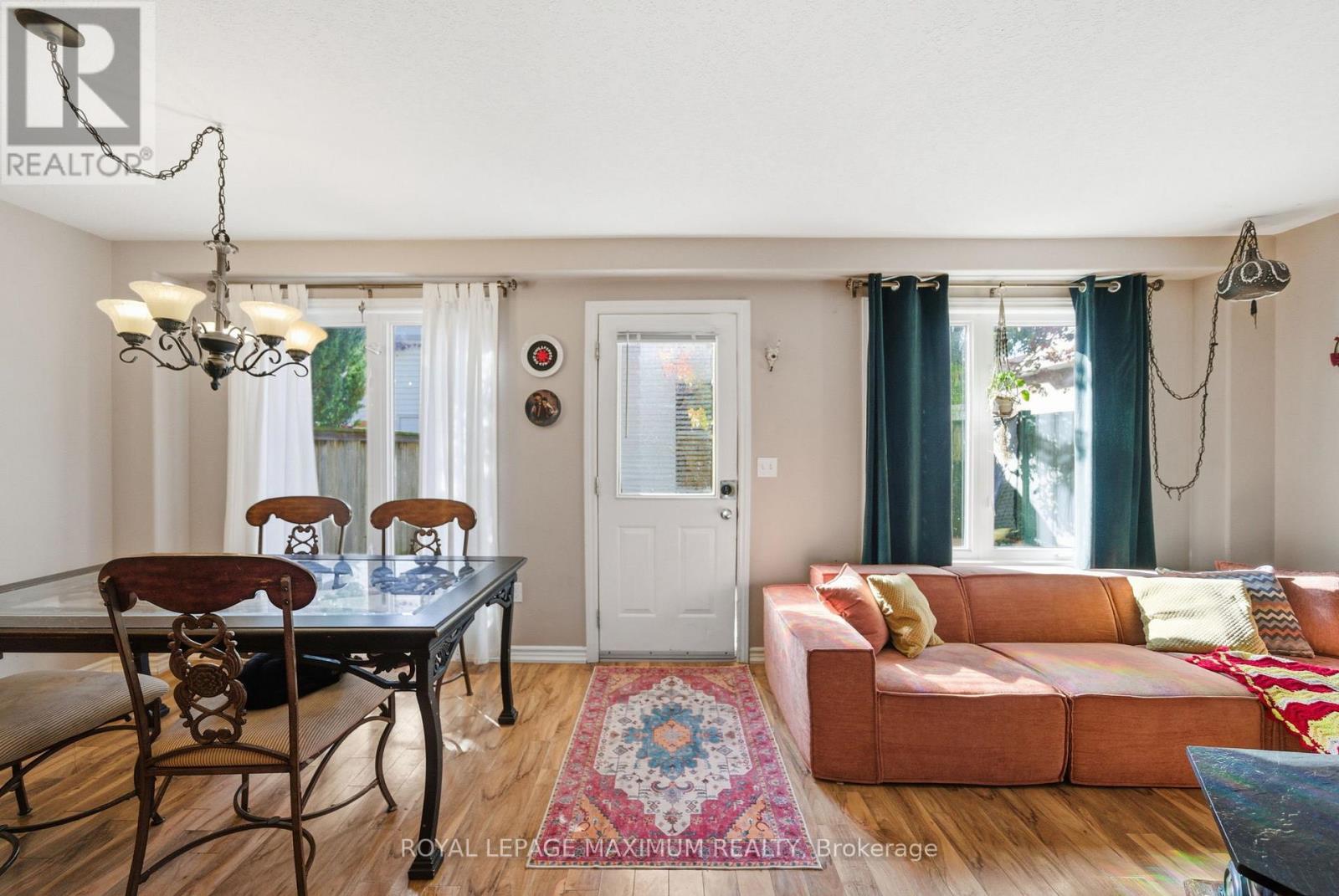 12a Marsellus Drive, Barrie, Ontario  L4N 0Y4 - Photo 6 - S12471235