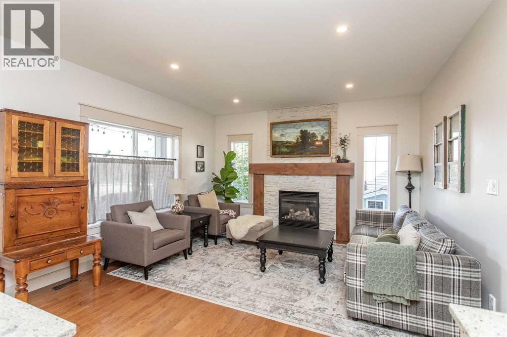 32 Carter Close, Red Deer, Alberta  T4P 0G5 - Photo 3 - A2253653