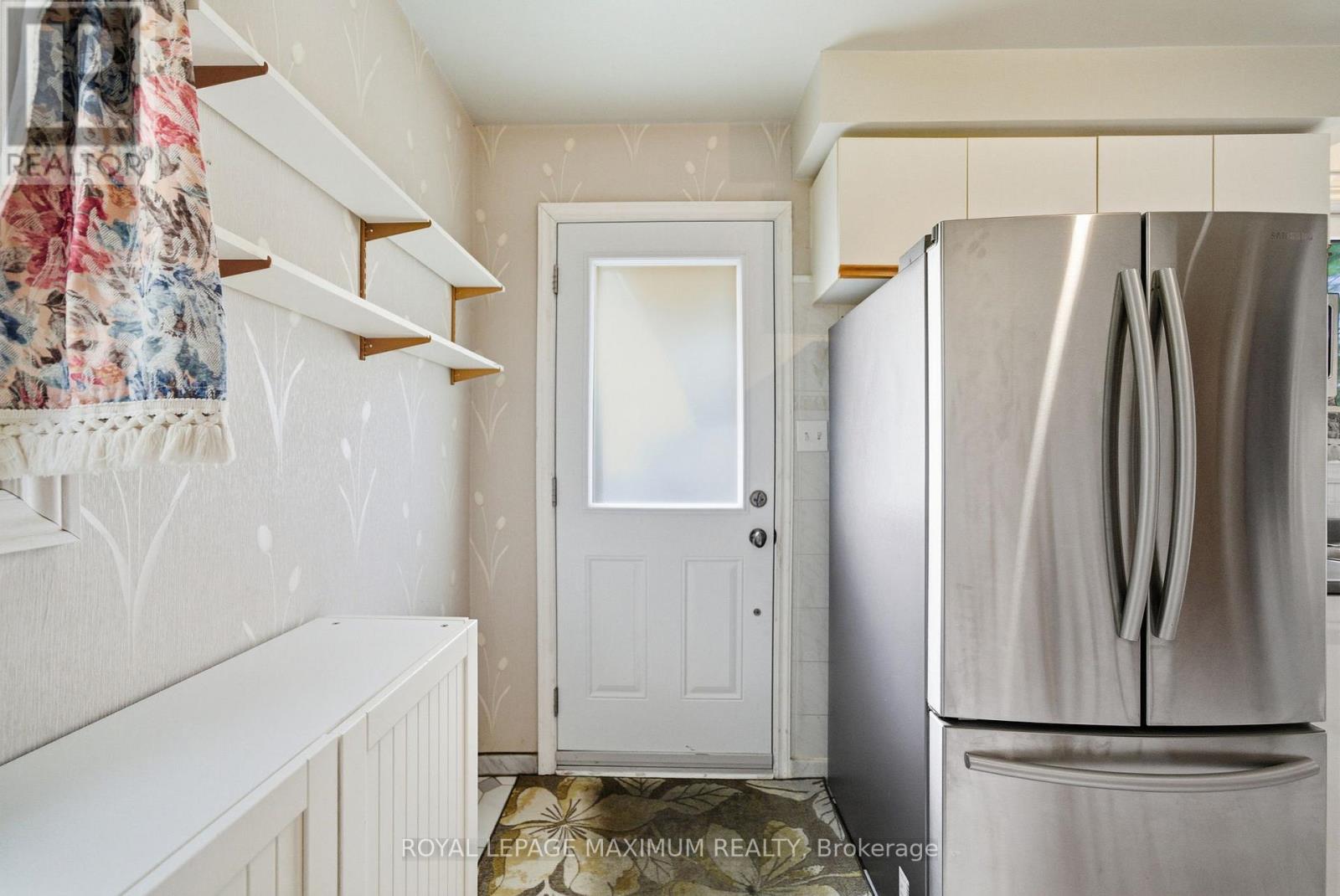 1 Riverton Drive, Toronto, Ontario  M9L 2N8 - Photo 18 - W12471189