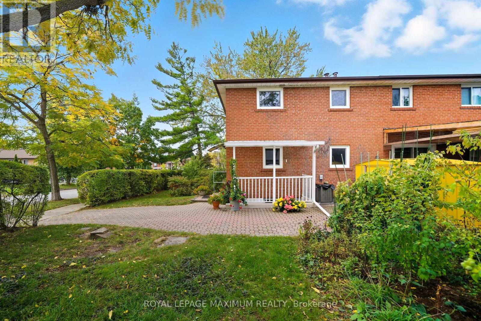 1 Riverton Drive, Toronto, Ontario  M9L 2N8 - Photo 41 - W12471189