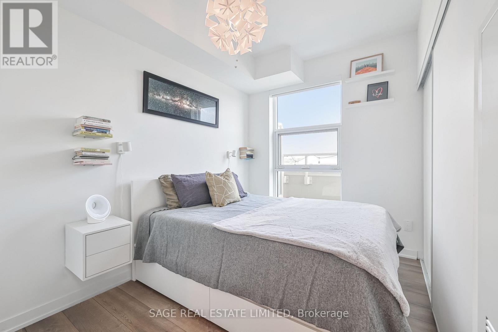720 - 1787 St Clair Avenue, Toronto, Ontario  M6N 0B7 - Photo 18 - W12471221