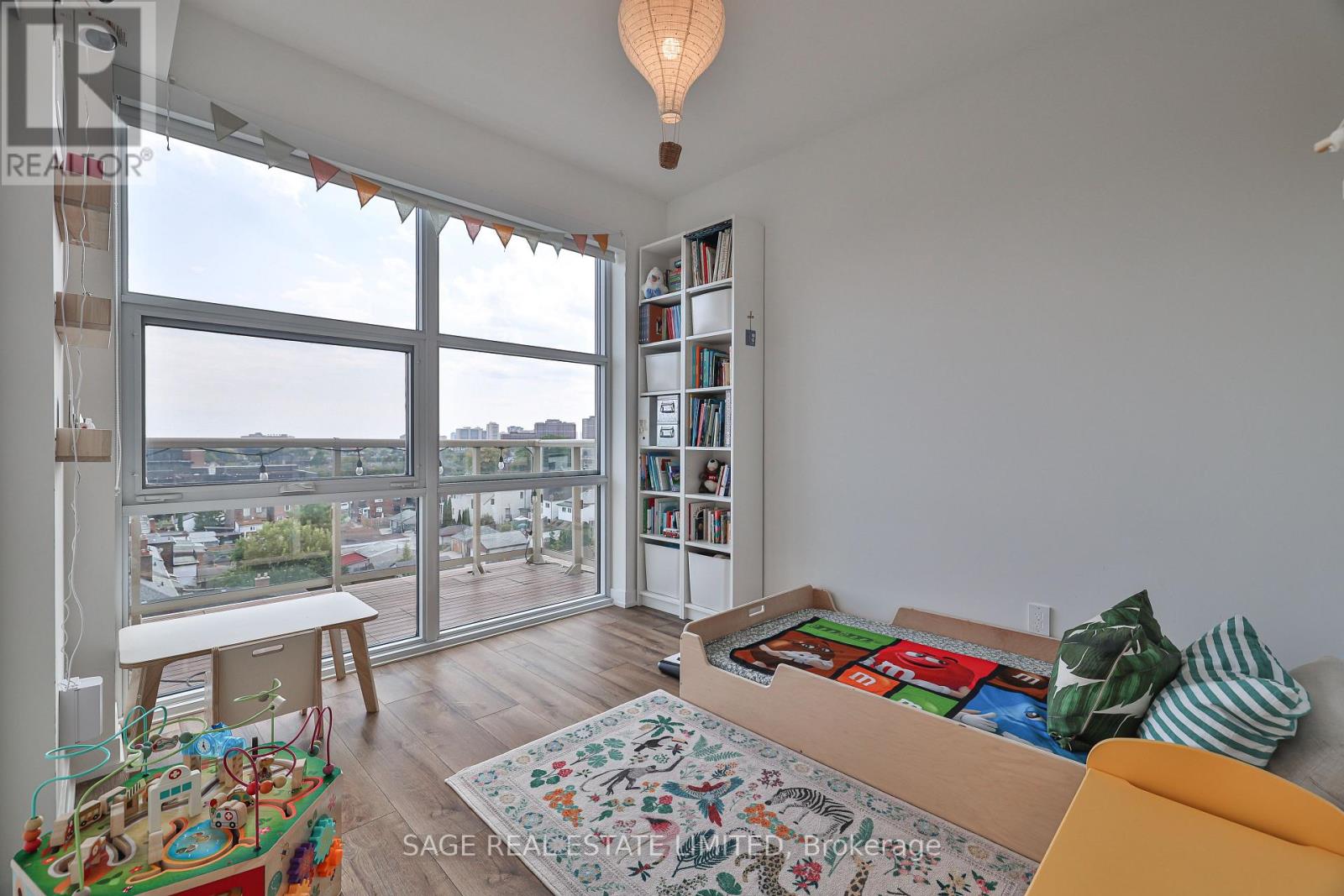 720 - 1787 St Clair Avenue, Toronto, Ontario  M6N 0B7 - Photo 22 - W12471221