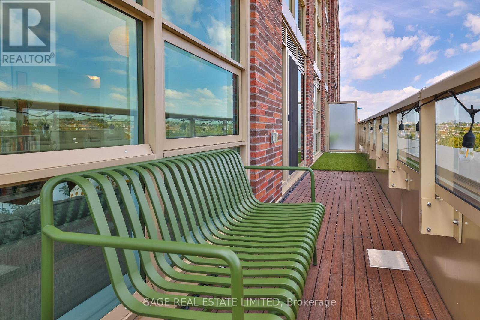 720 - 1787 St Clair Avenue, Toronto, Ontario  M6N 0B7 - Photo 28 - W12471221
