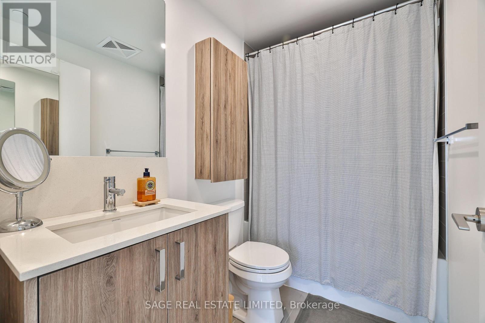720 - 1787 St Clair Avenue, Toronto, Ontario  M6N 0B7 - Photo 29 - W12471221