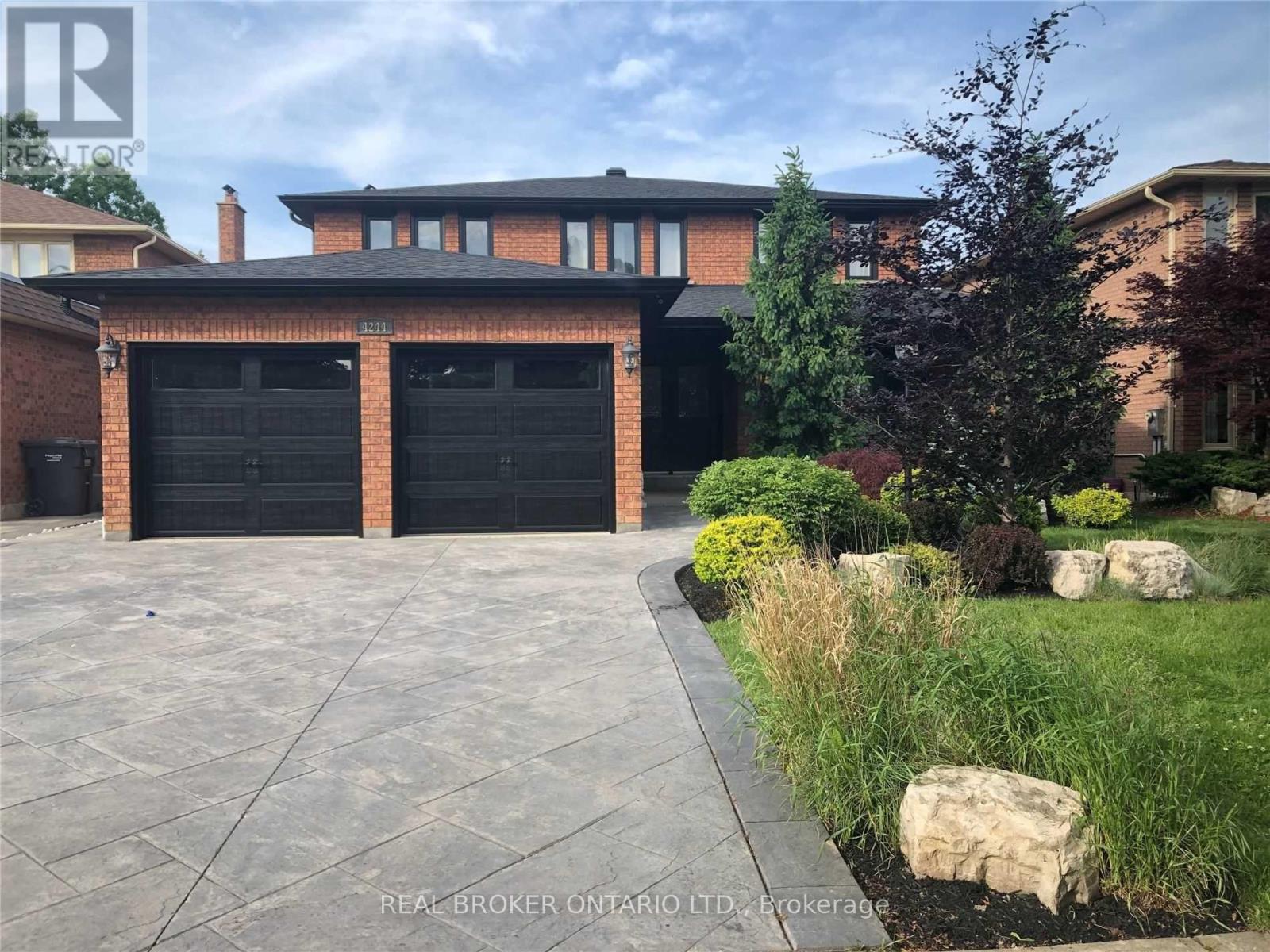 LOWER - 4244 STARLIGHT CRESCENT, Mississauga, Ontario
