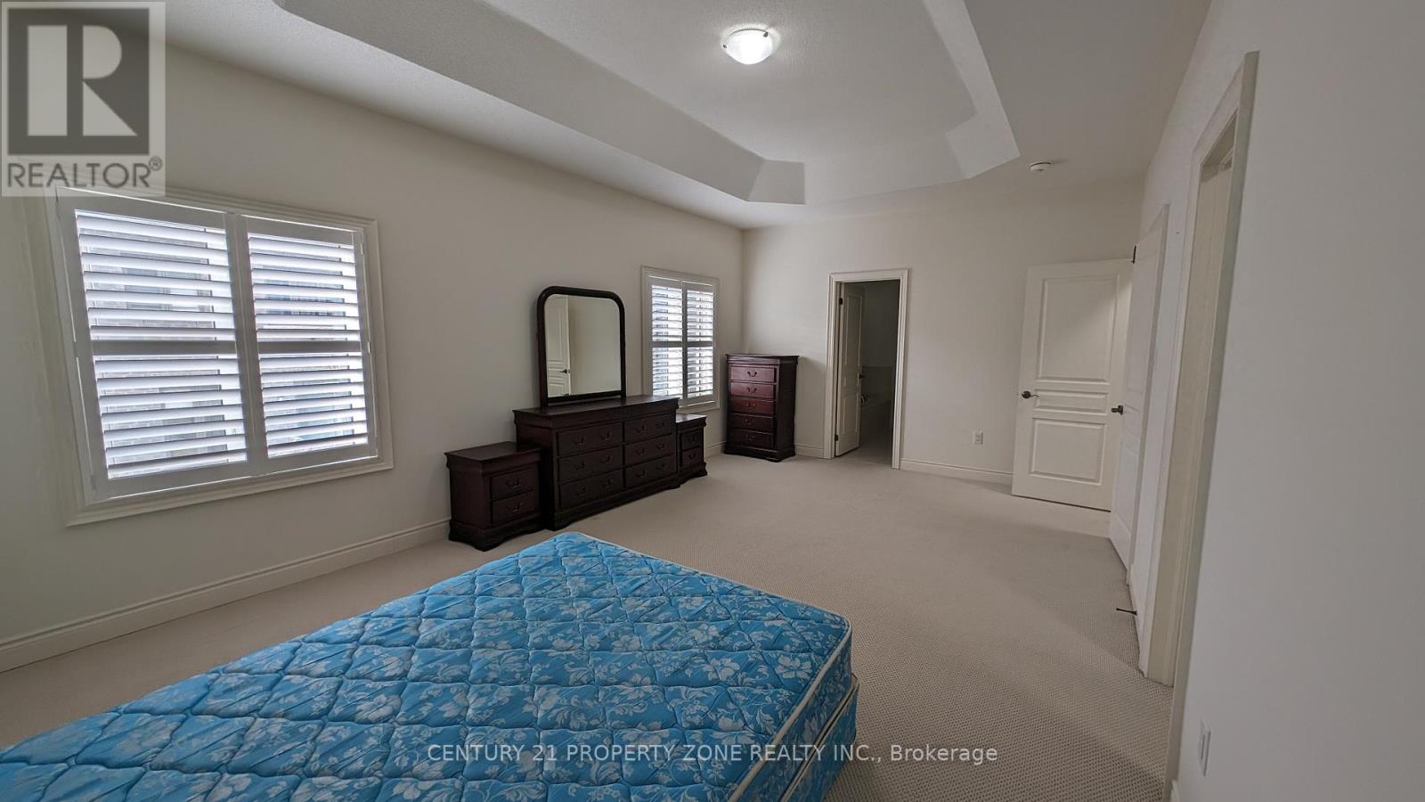Upper - 10 Goderich Drive, Brampton, Ontario  L7A 5A7 - Photo 15 - W12471256