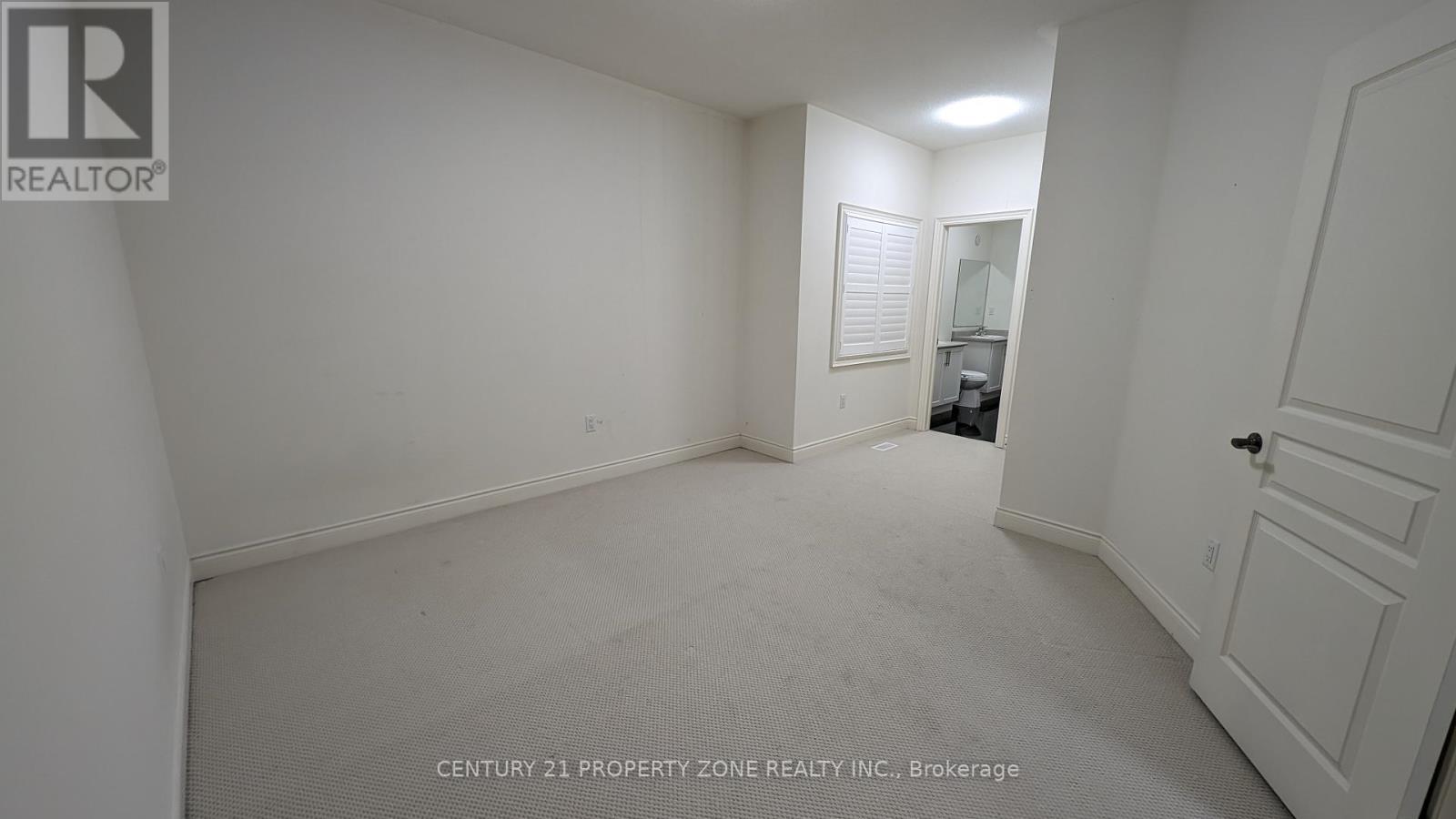 Upper - 10 Goderich Drive, Brampton, Ontario  L7A 5A7 - Photo 20 - W12471256