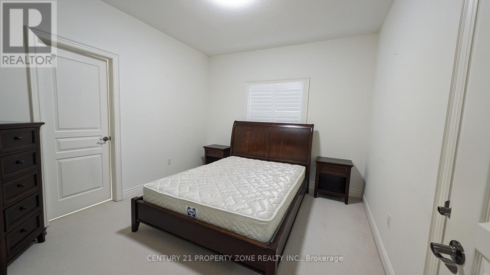 Upper - 10 Goderich Drive, Brampton, Ontario  L7A 5A7 - Photo 33 - W12471256