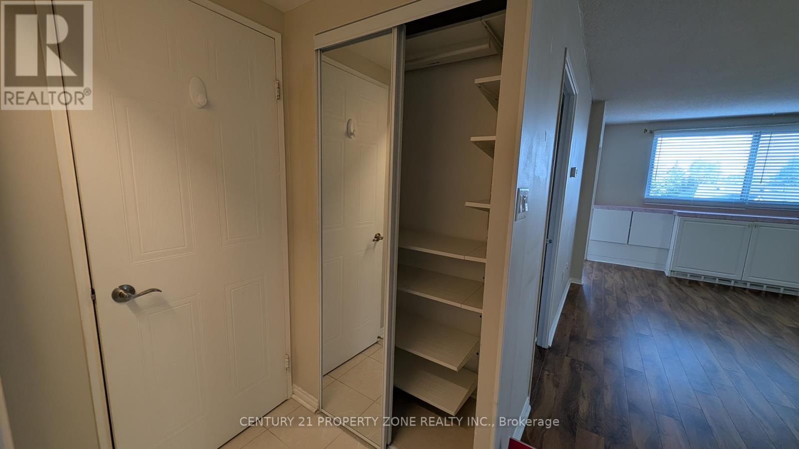 403 - 8351 Mclaughlin Road S, Brampton, Ontario  L6Y 4H8 - Photo 13 - W12471263