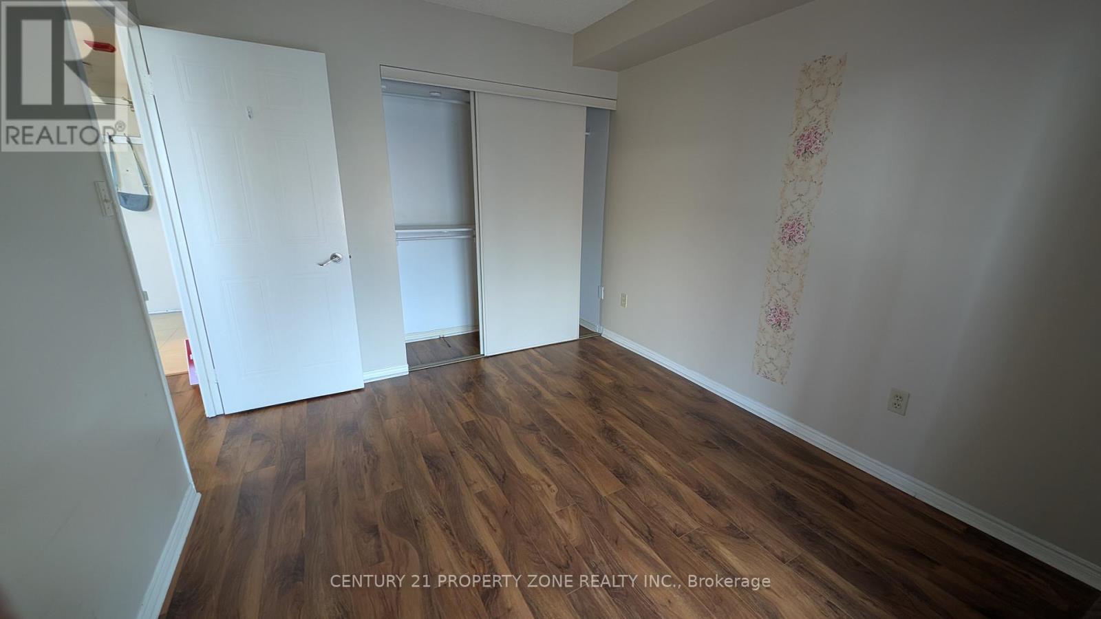 403 - 8351 Mclaughlin Road S, Brampton, Ontario  L6Y 4H8 - Photo 6 - W12471263
