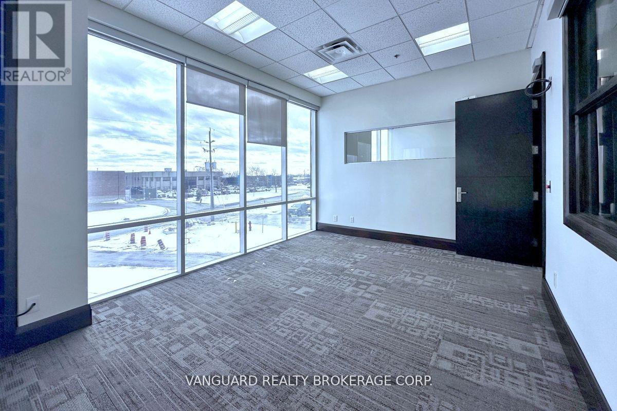 1c - 8 Cadetta Road, Brampton, Ontario  L6P 0X4 - Photo 34 - W12471285