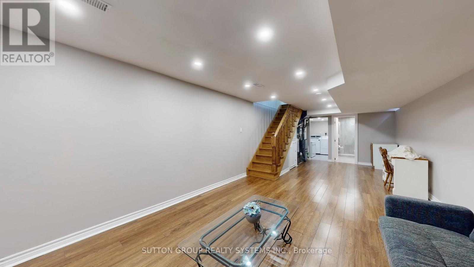 24 Chambers Avenue, Toronto, Ontario  M6N 3L9 - Photo 15 - W12471286
