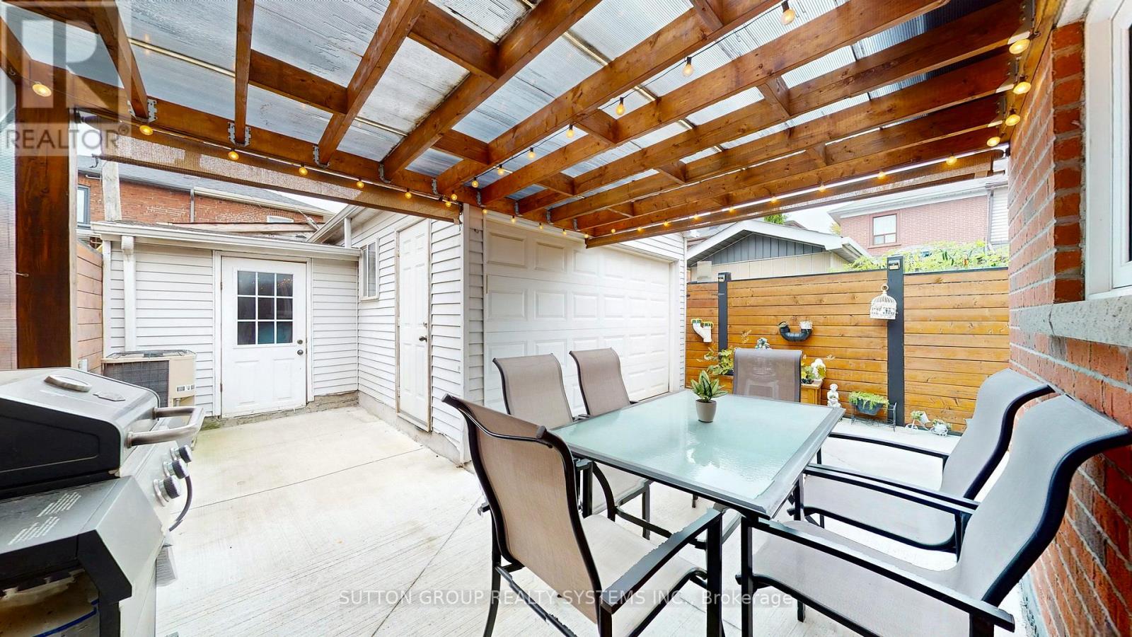 24 Chambers Avenue, Toronto, Ontario  M6N 3L9 - Photo 26 - W12471286