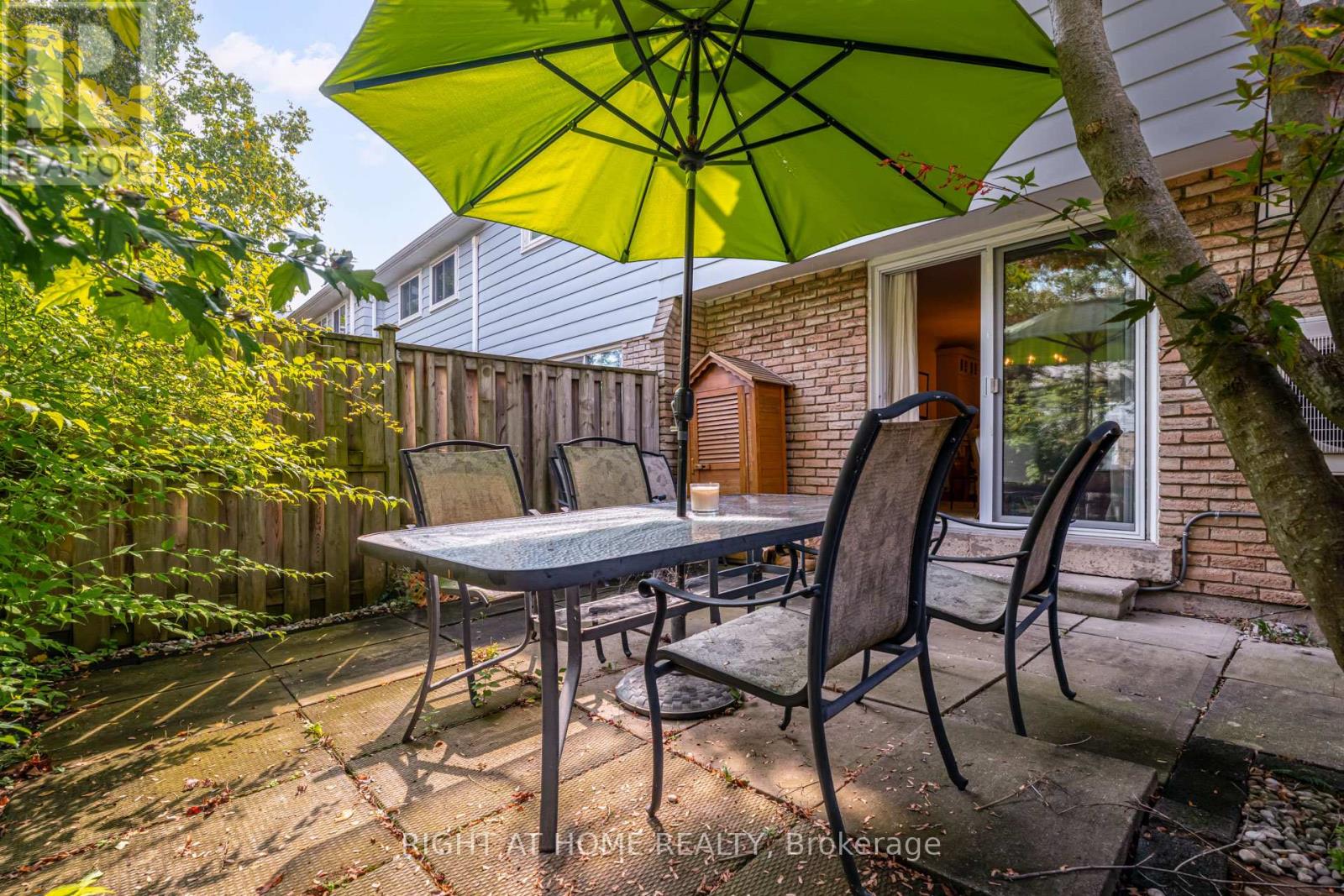 9 - 2067 Marine Drive, Oakville, Ontario  L6L 1B8 - Photo 22 - W12471297