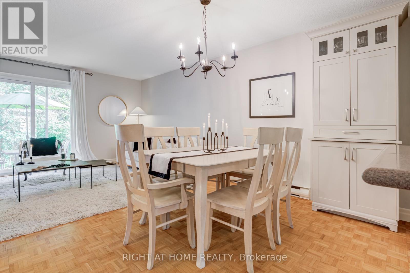 9 - 2067 Marine Drive, Oakville, Ontario  L6L 1B8 - Photo 6 - W12471297