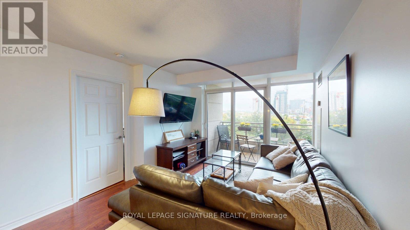 207 - 5229 Dundas Street W, Toronto, Ontario  M9B 6L9 - Photo 10 - W12471305