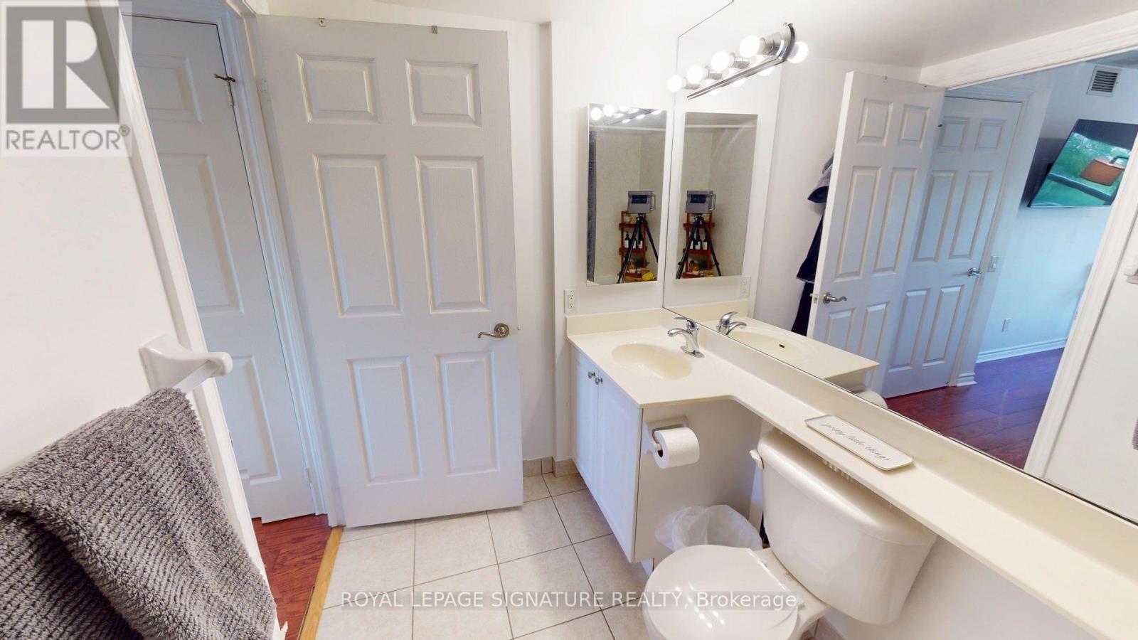 207 - 5229 Dundas Street W, Toronto, Ontario  M9B 6L9 - Photo 16 - W12471305