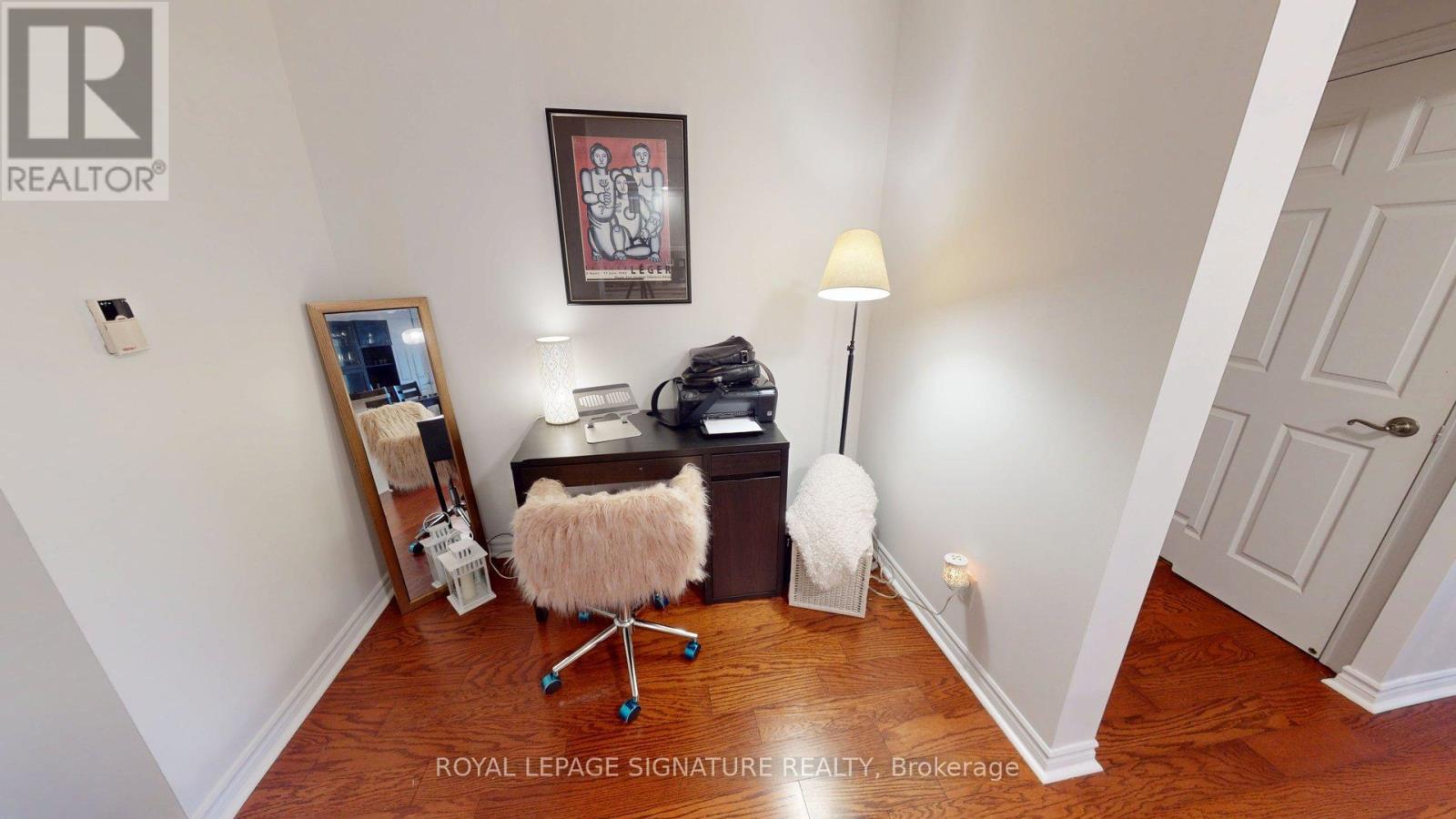 207 - 5229 Dundas Street W, Toronto, Ontario  M9B 6L9 - Photo 5 - W12471305