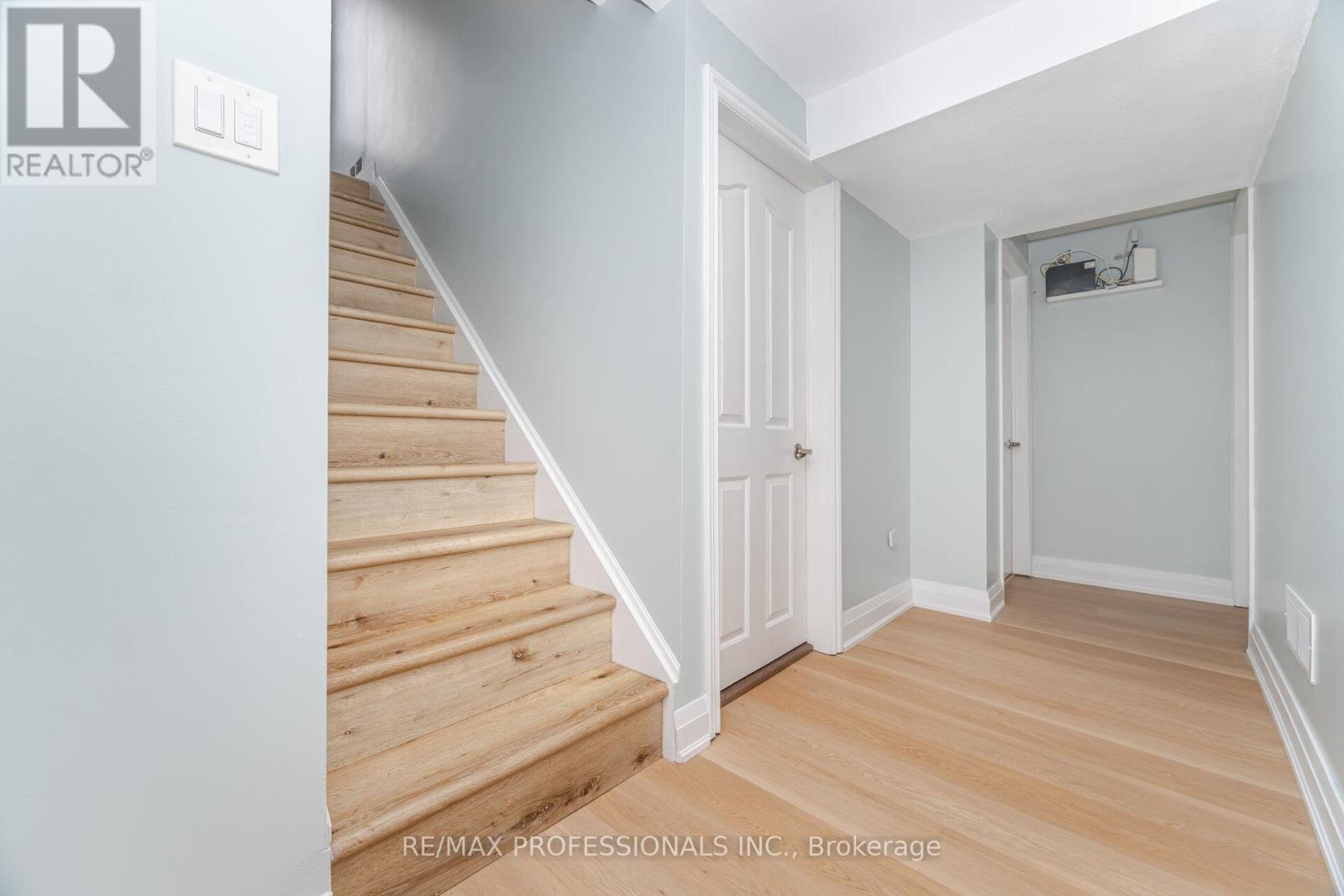 3220 Rymal Road, Mississauga, Ontario  L4Y 3B9 - Photo 28 - W12471319