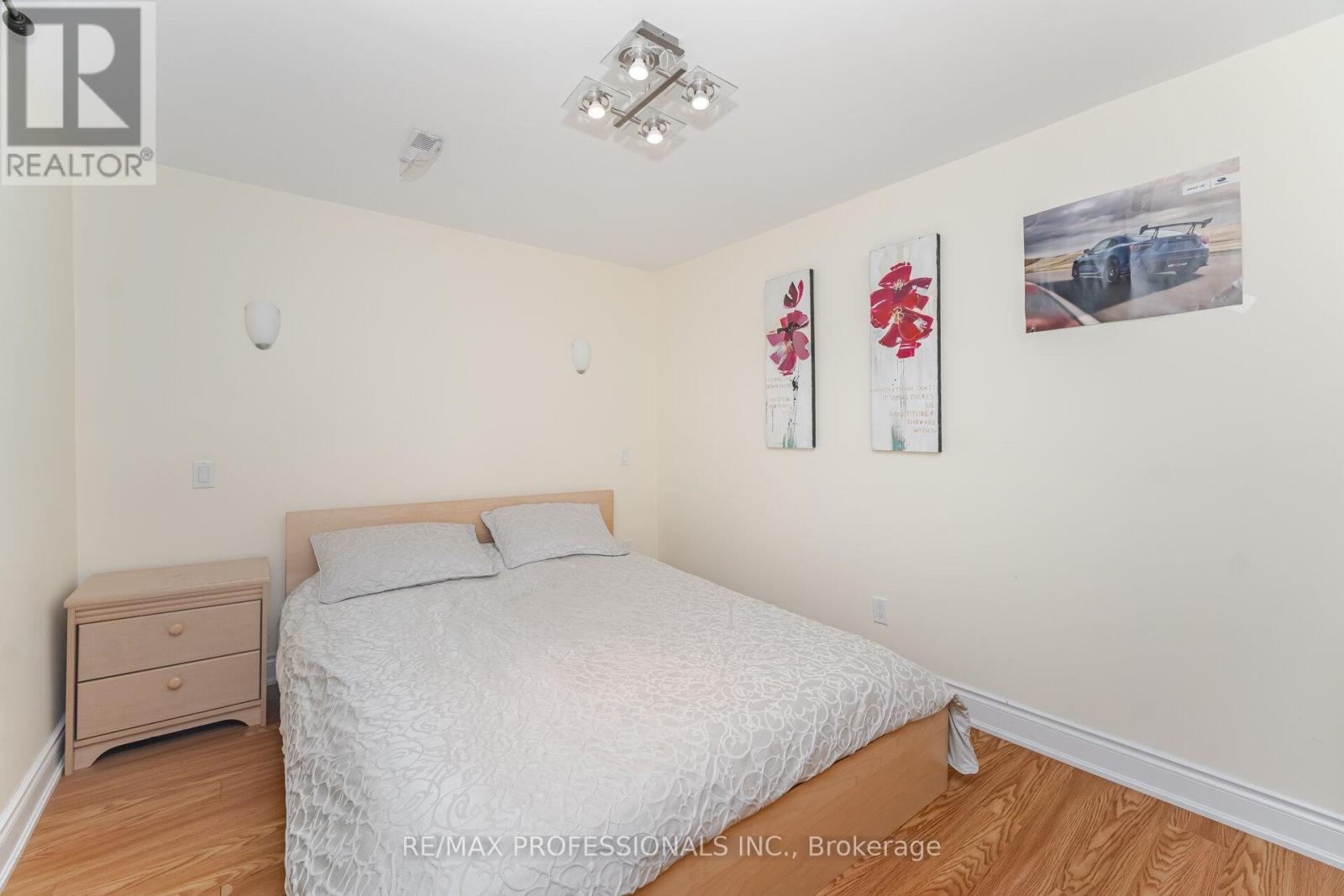 3220 Rymal Road, Mississauga, Ontario  L4Y 3B9 - Photo 34 - W12471319