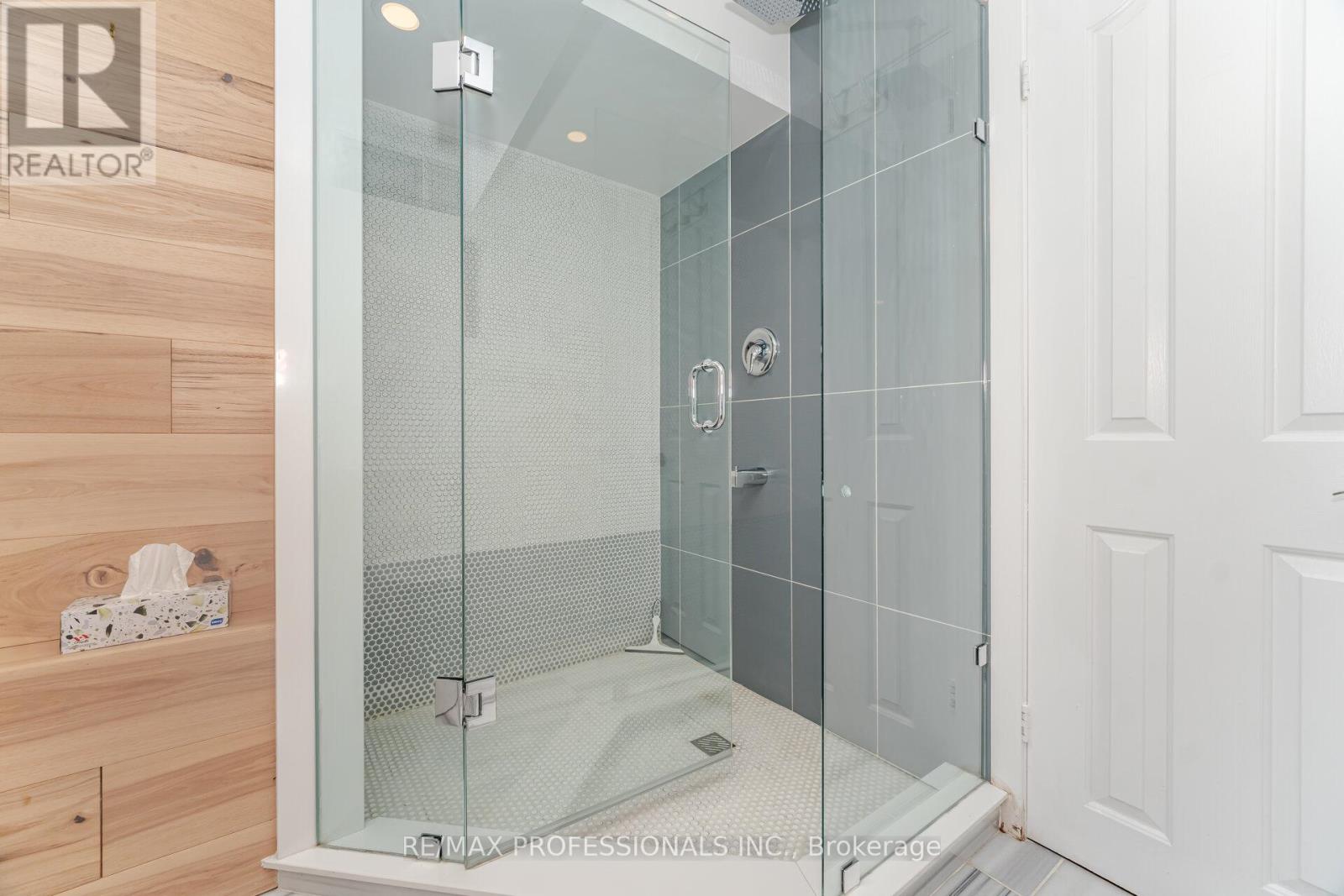 3220 Rymal Road, Mississauga, Ontario  L4Y 3B9 - Photo 39 - W12471319