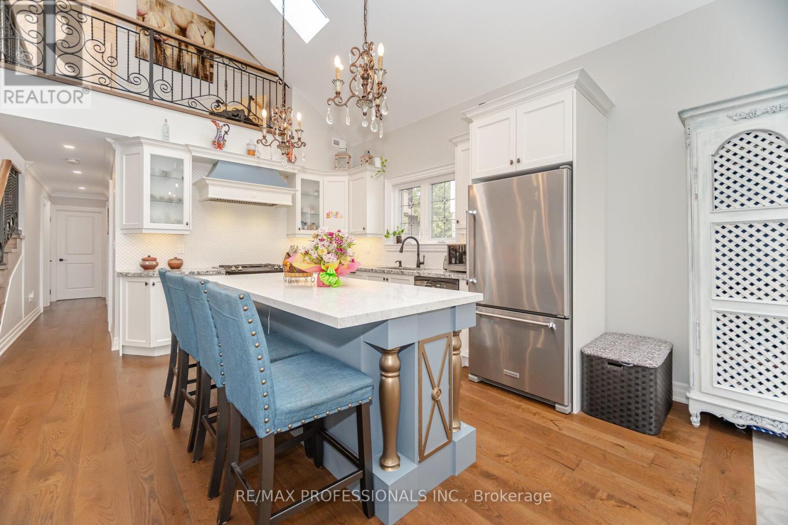 3220 Rymal Road, Mississauga, Ontario  L4Y 3B9 - Photo 8 - W12471319