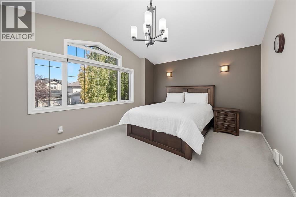 1038 Bridlemeadows Manor Sw, Calgary, Alberta  T2Y 4K9 - Photo 16 - A2264241