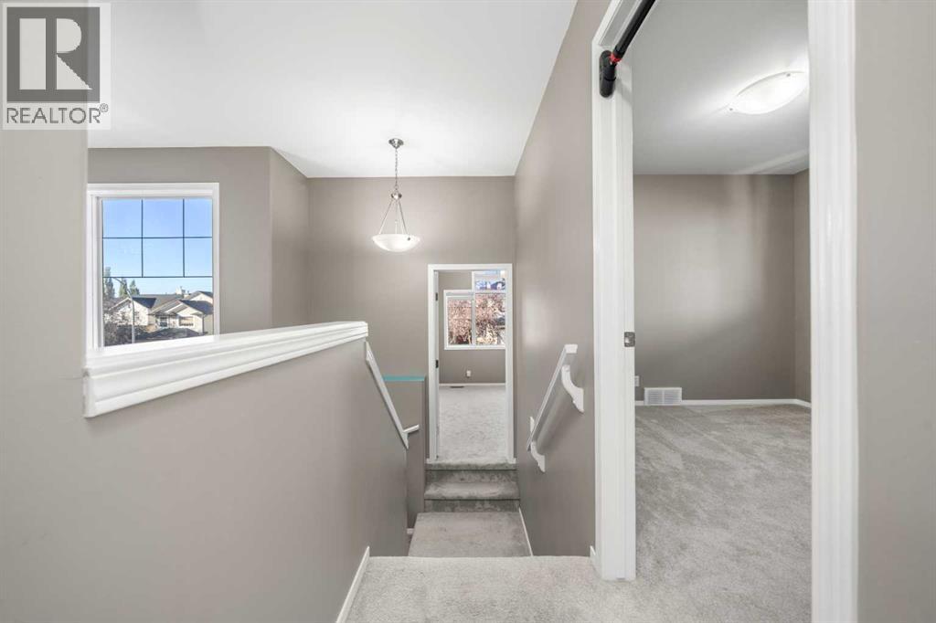 1038 Bridlemeadows Manor Sw, Calgary, Alberta  T2Y 4K9 - Photo 15 - A2264241
