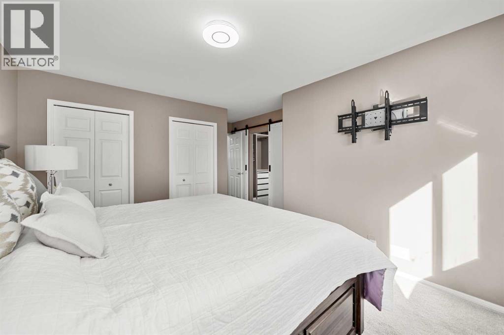 1038 Bridlemeadows Manor Sw, Calgary, Alberta  T2Y 4K9 - Photo 22 - A2264241