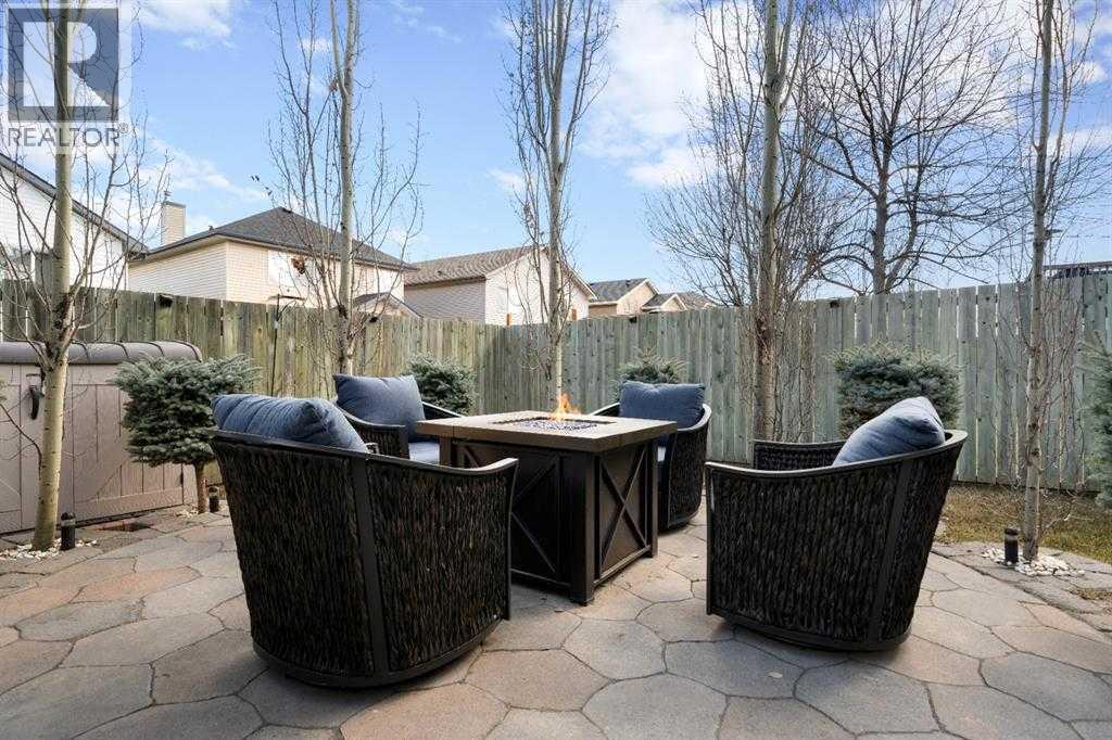 1038 Bridlemeadows Manor Sw, Calgary, Alberta  T2Y 4K9 - Photo 35 - A2264241