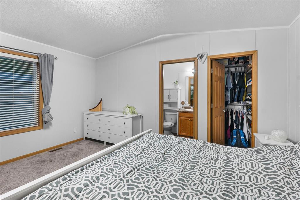 11 Aspen Six Drive, Steinbach, Manitoba  R5G 0M4 - Photo 18 - 202526796