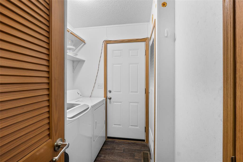 11 Aspen Six Drive, Steinbach, Manitoba  R5G 0M4 - Photo 20 - 202526796