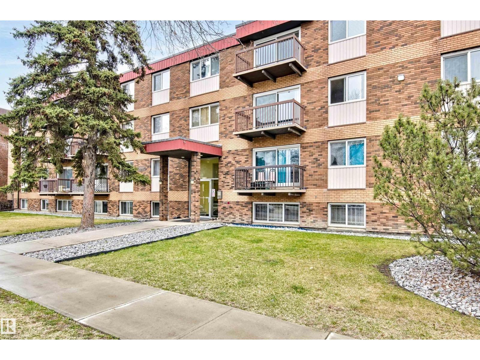 #402 10725 111 ST NW, Edmonton, Alberta