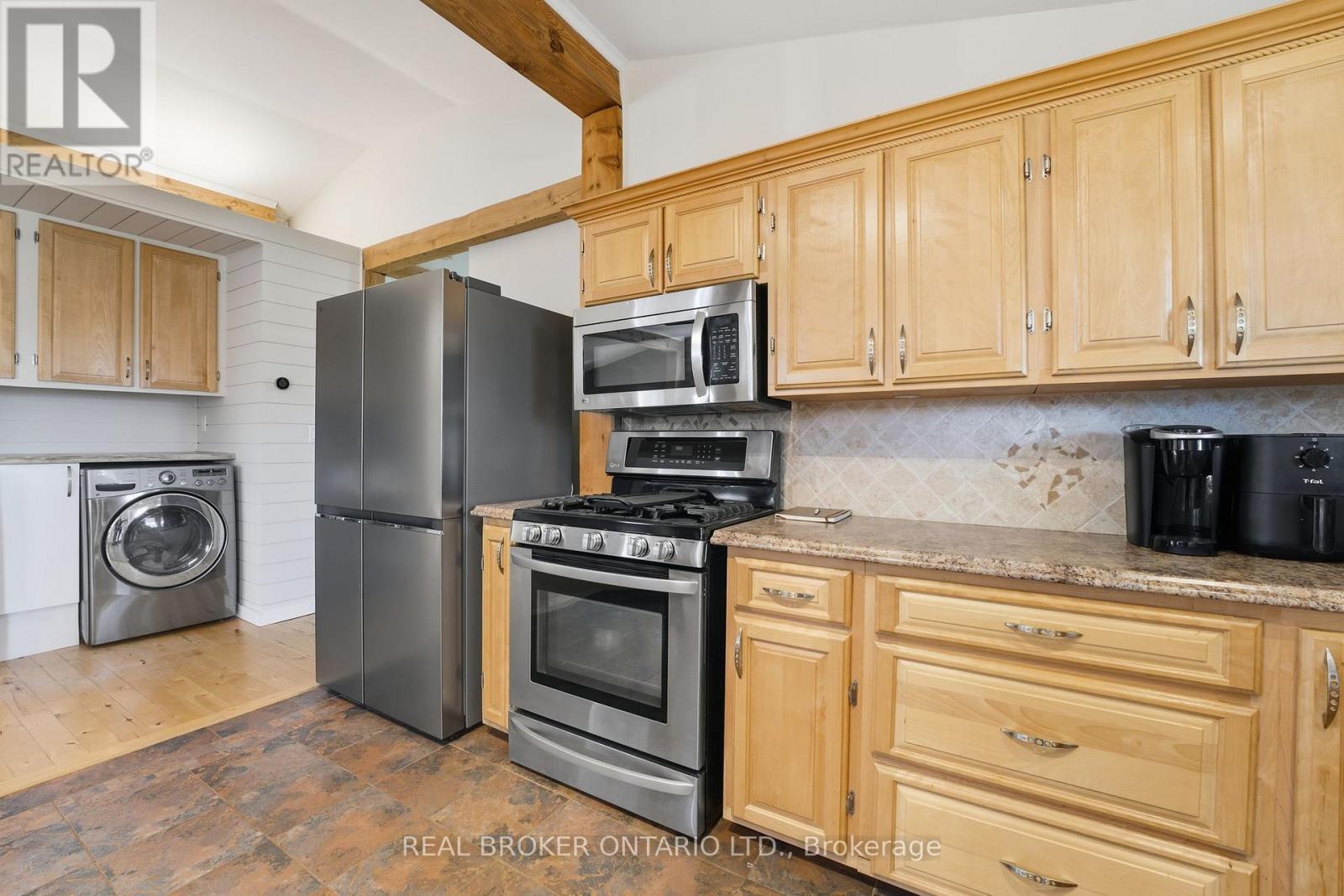 11683 Springfield Road, Malahide, Ontario  N0L 2J0 - Photo 9 - X12471230